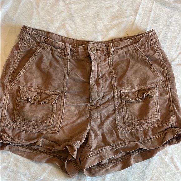 American Eagle Outfitters Pants - American Eagle Outfitters Blush Corduroy Cargo Shorts